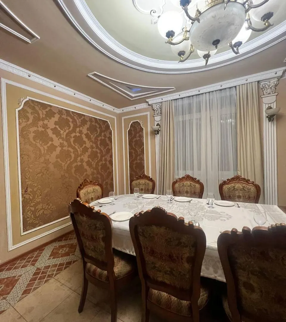 Prázdninový dům Особняк В Аренду Посуточно Almaty